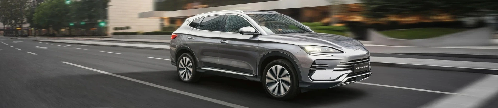 尊龙凯时 Auto ibride Plug-in con tecnologia Super DM-i